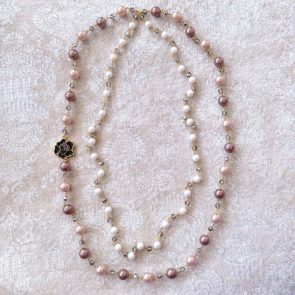 Elegant Long Layered Cultured Pearl Beaded Necklace w/ Floral Flower Accent - Picture 6 of 14